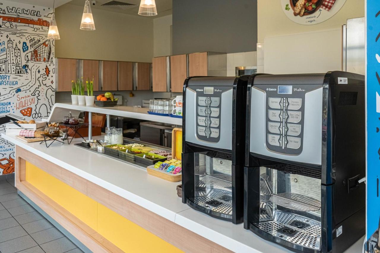 Ibis Budget Krakow Bronowice Exteriör bild